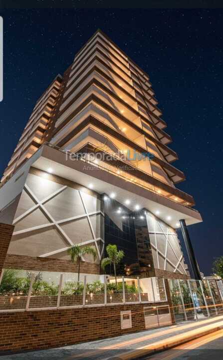 Apartamento para aluguel de temporada em Praia Grande (Praia do Caiçara)