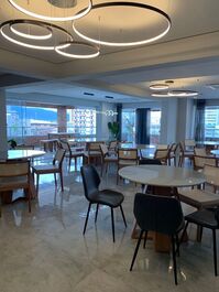 Ap para 8 pessoas, a 200 metros da praia, vista mar, Disp.CARNAVAL.!