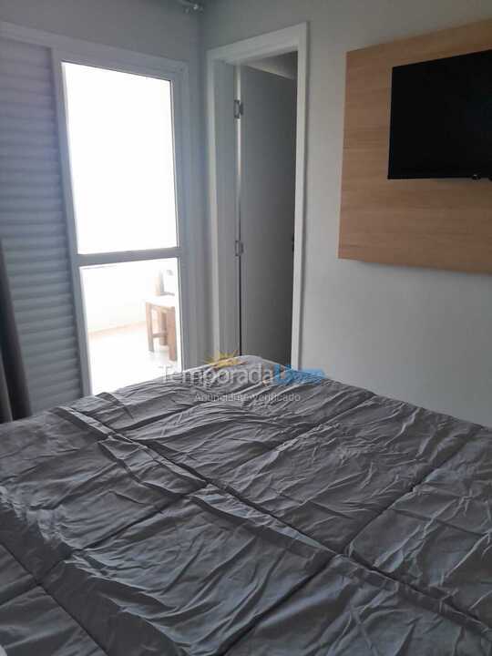 Apartamento para aluguel de temporada em Praia Grande (Praia do Caiçara)