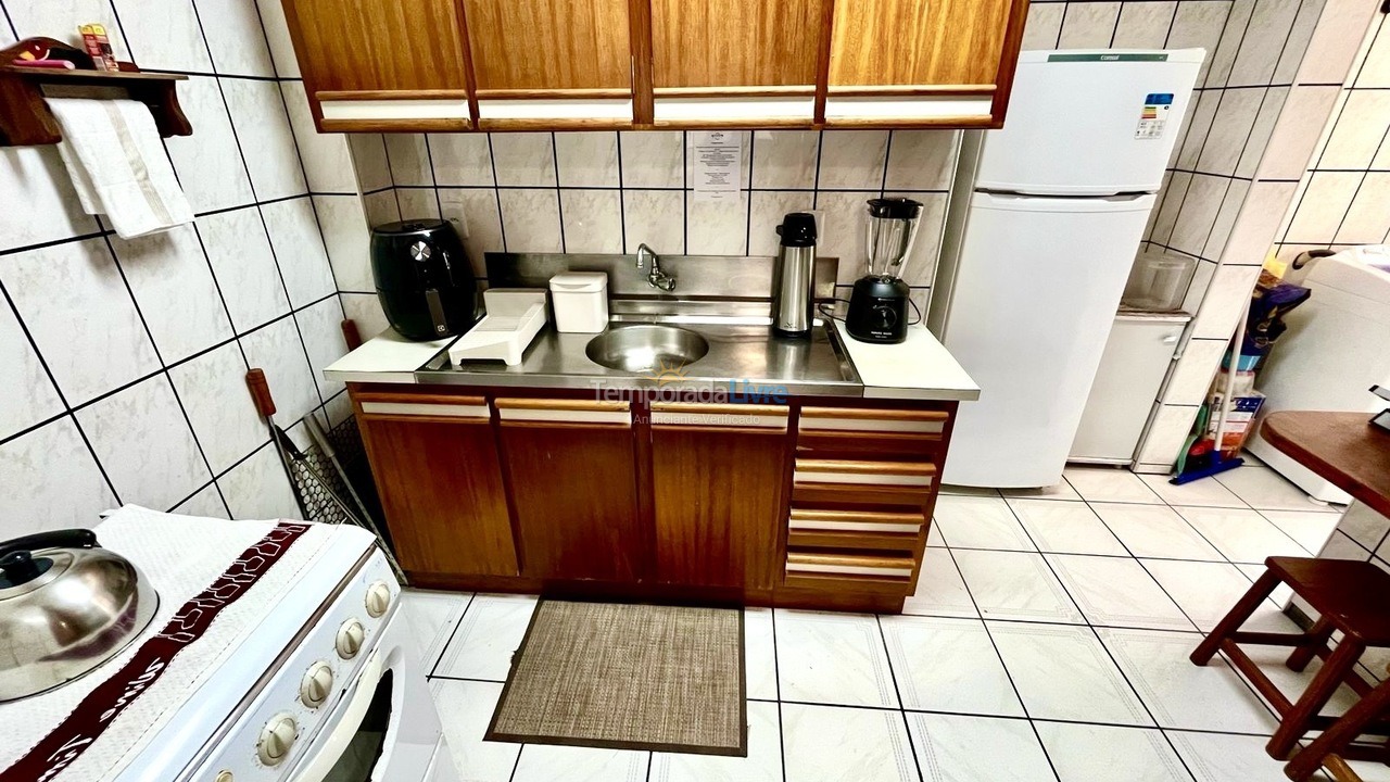 Apartment for vacation rental in Itapema (Meia Praia)