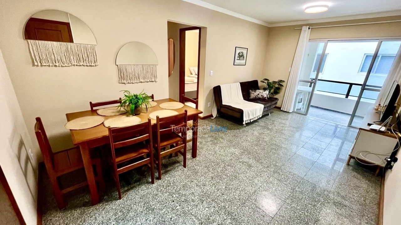 Apartment for vacation rental in Itapema (Meia Praia)