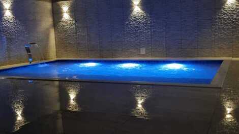 Apartment for rent on Maranduba beach with swimming pool