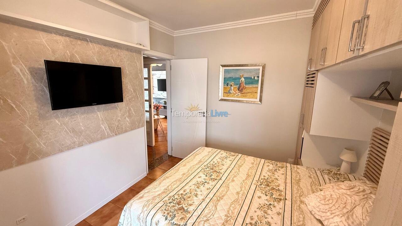 Apartamento para aluguel de temporada em Balneário Camboriú (Praia Central)