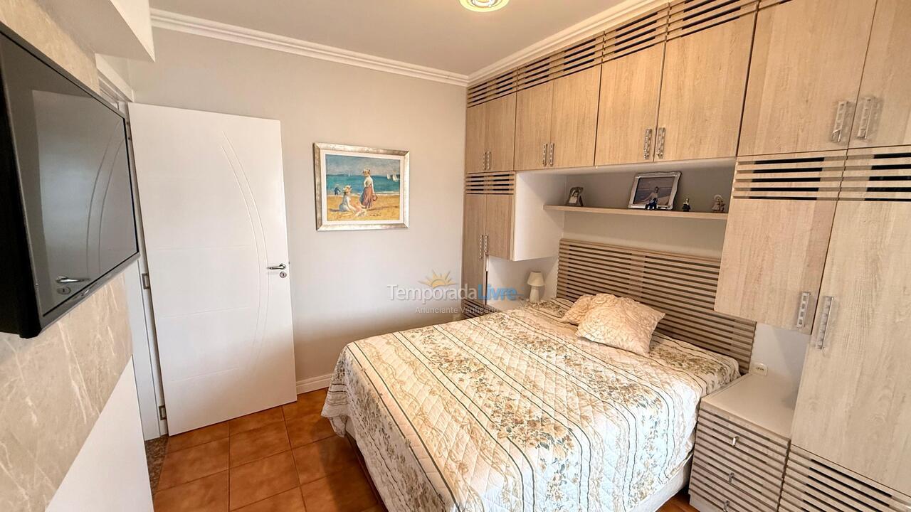 Apartamento para aluguel de temporada em Balneário Camboriú (Praia Central)