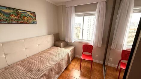 Temporada Ed. Aconcágua: 2 quartos // quadra mar // ar condicionado