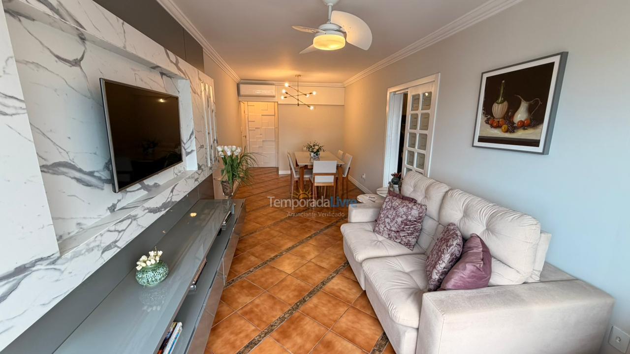 Apartamento para aluguel de temporada em Balneário Camboriú (Praia Central)