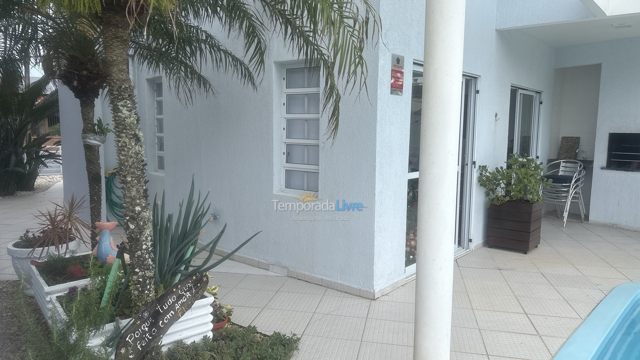 House for vacation rental in São Francisco do Sul (Enseada)