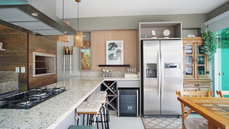 Casa de alto padrão em Jurere Internacional