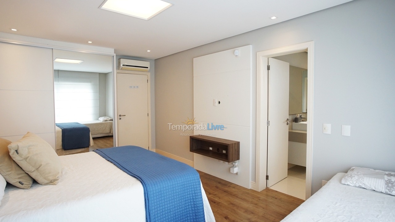 Casa para aluguel de temporada em Florianopolis (Jurerê Internacional)