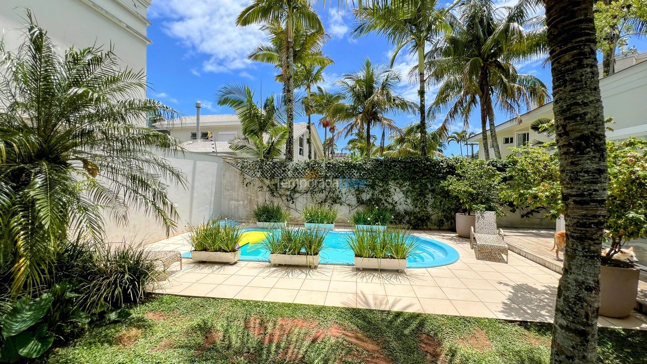 House for vacation rental in Florianopolis (Jurerê Internacional)