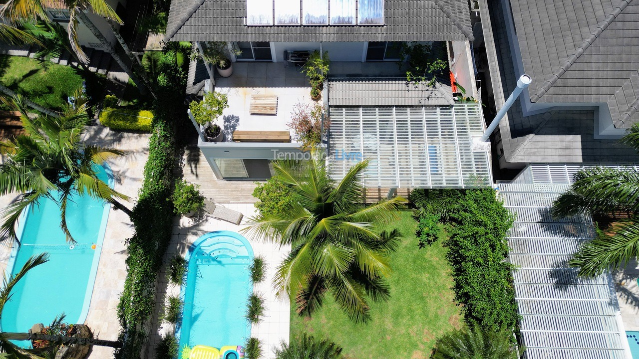 House for vacation rental in Florianopolis (Jurerê Internacional)