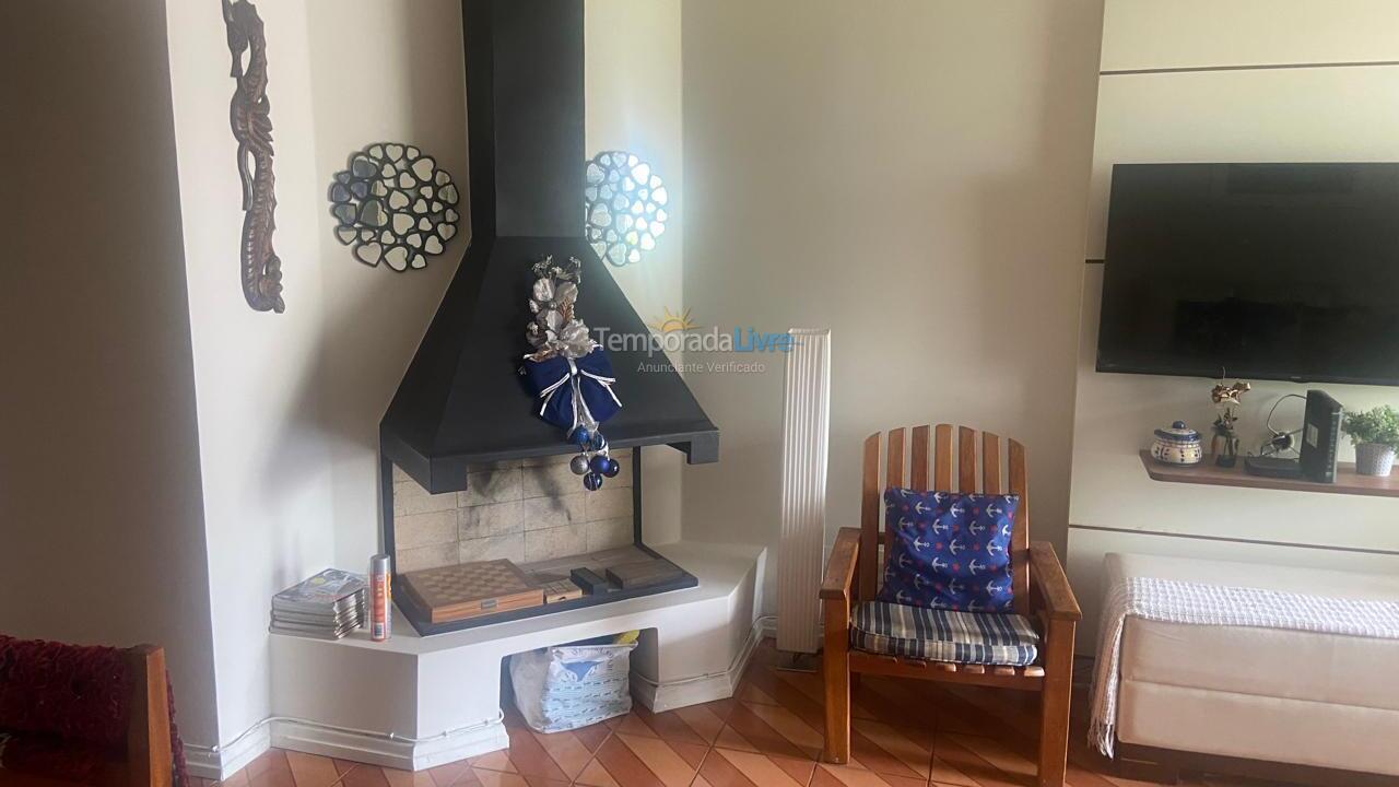 Apartamento para aluguel de temporada em Guarujá (Enseada)
