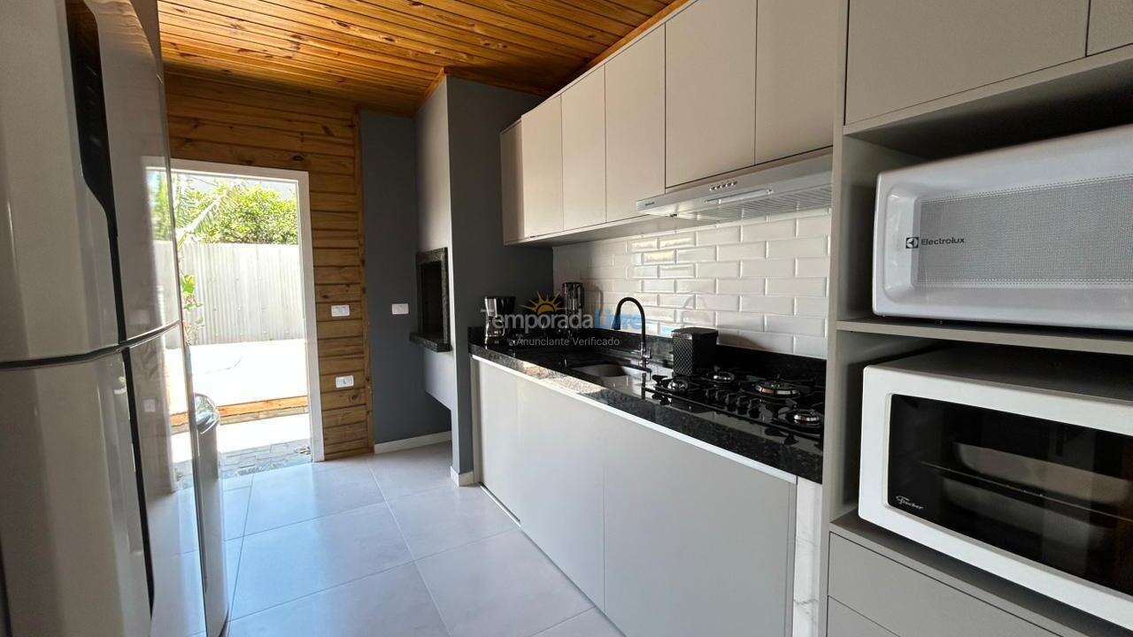 Casa para alquiler de vacaciones em Bombinhas (Mariscal)