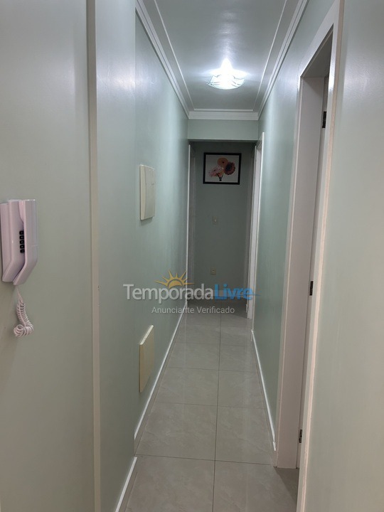 Apartamento para alquiler de vacaciones em Bombinhas (Praia de Bombas)