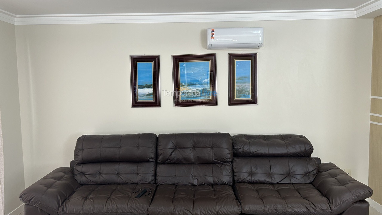 Apartamento para alquiler de vacaciones em Bombinhas (Praia de Bombas)