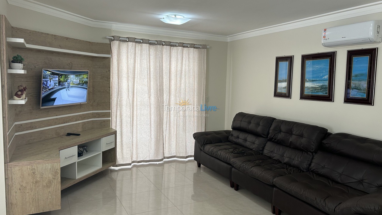 Apartamento para alquiler de vacaciones em Bombinhas (Praia de Bombas)