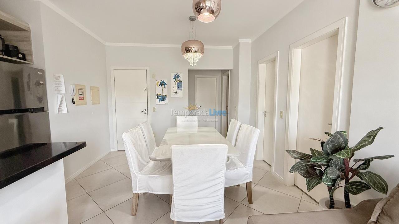 Apartment for vacation rental in Bombinhas (Praia de Bombas)