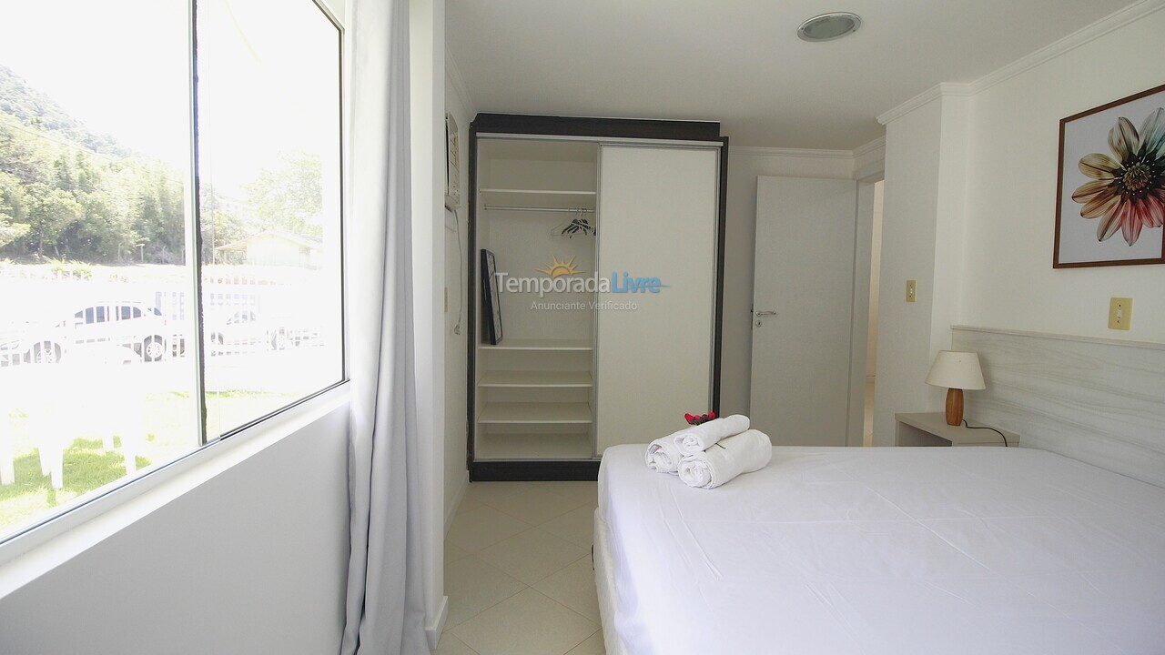 Apartamento para alquiler de vacaciones em Bombinhas (Praia de Quatro Ilhas)