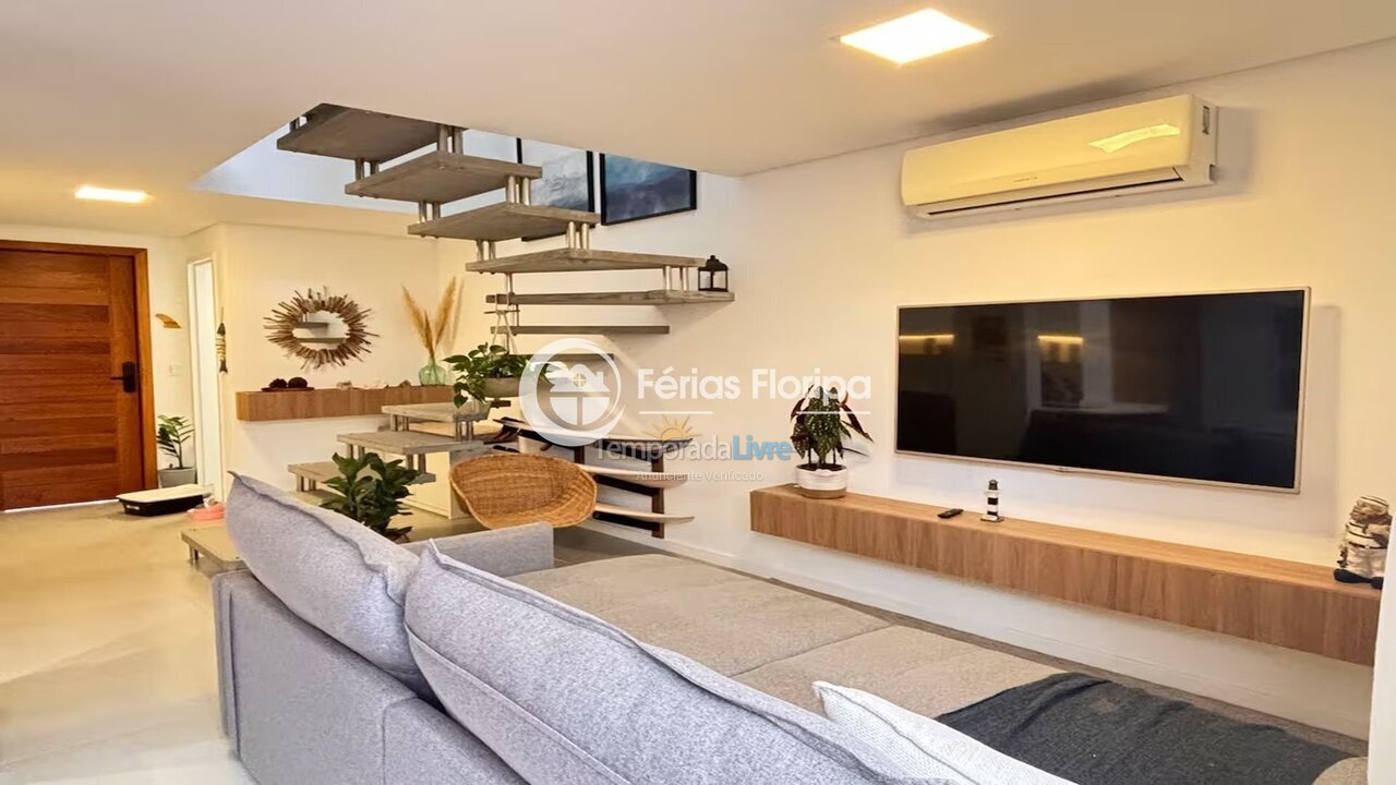 House for vacation rental in Florianópolis (Morro das Pedras)