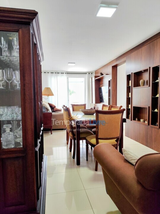 Apartamento para aluguel de temporada em Florianopolis (Praia dos Ingleses)