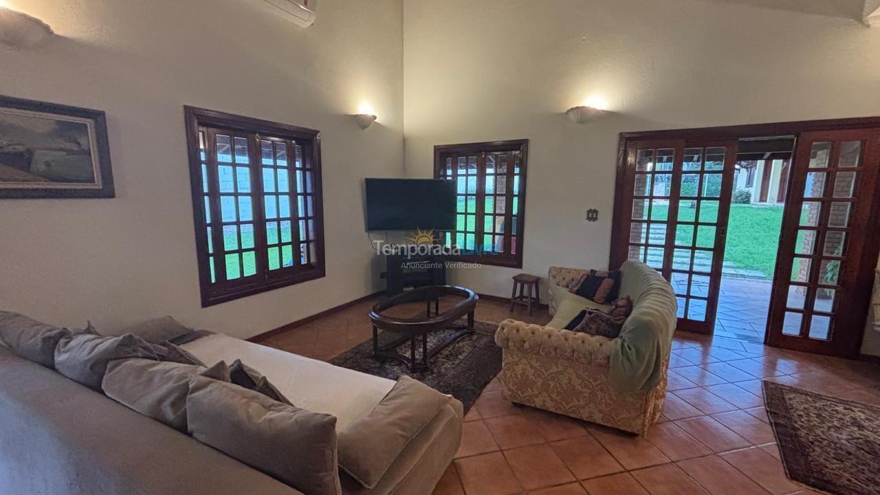 Granja para alquiler de vacaciones em Americana (Iate Clube Campinas)