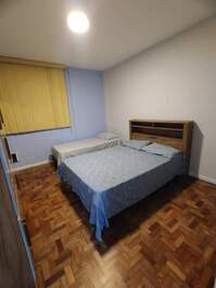 VISTA PRO MAR NA AVENIDA DA PRAIA DE SANTOS -GARAGEM E AR CONDICIONADO