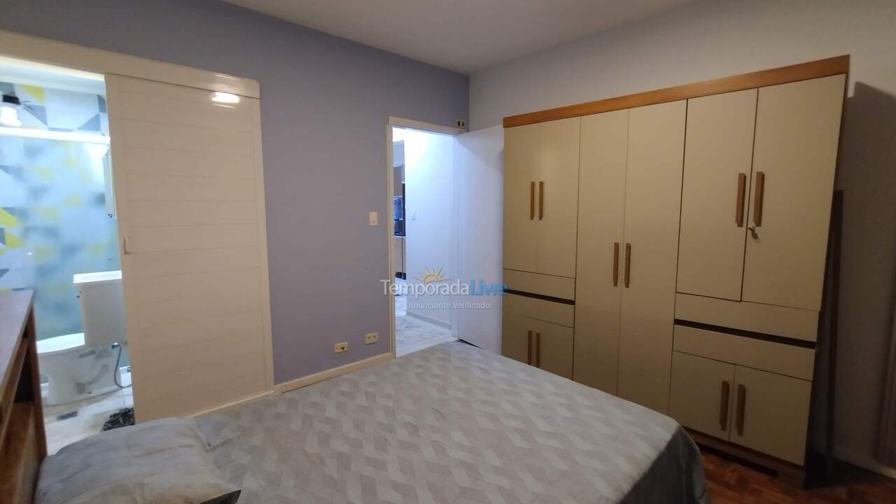 Apartamento para aluguel de temporada em Santos (Gonzaga)