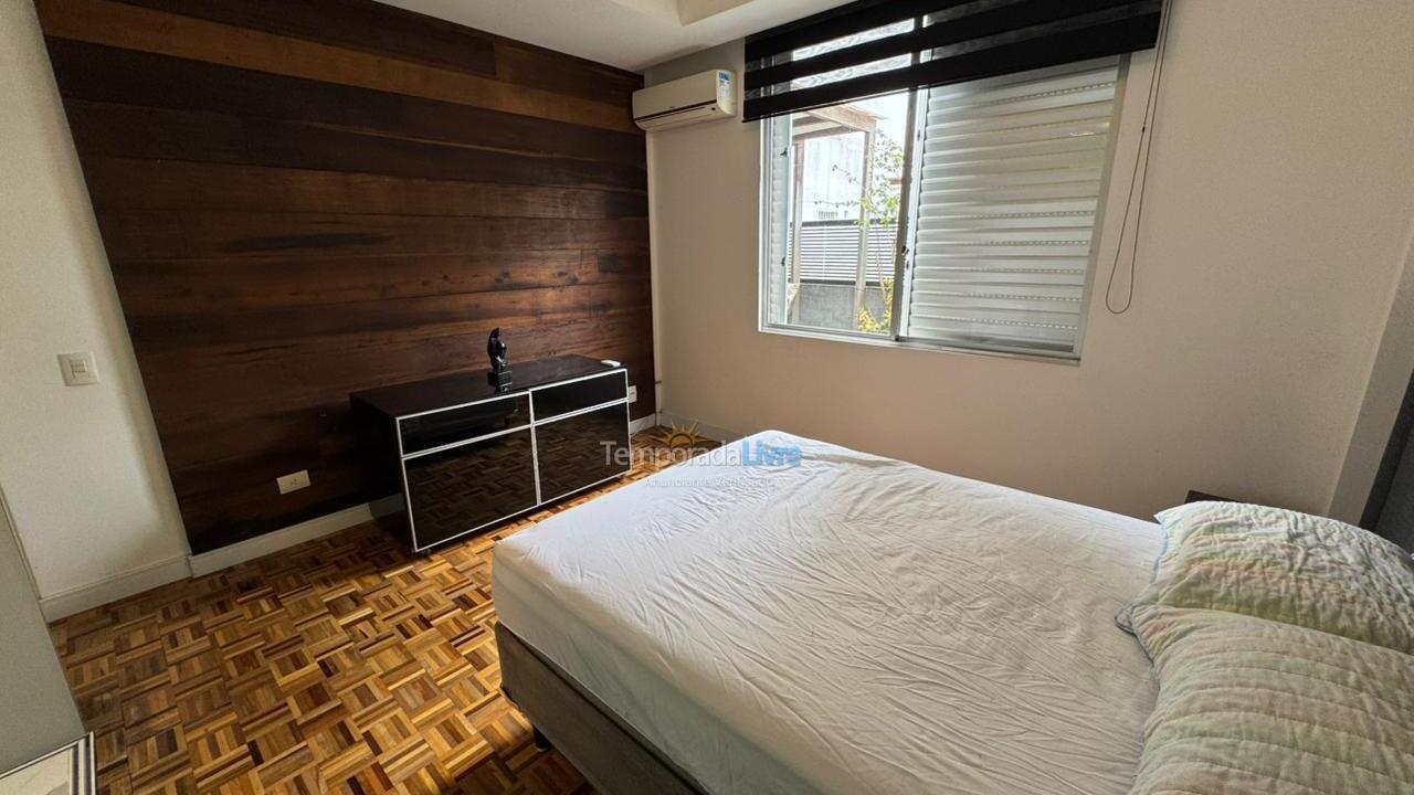 Apartamento para alquiler de vacaciones em Balneário Camboriú (Praia Central)