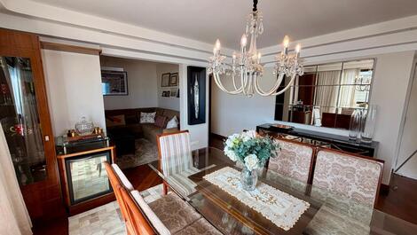 Alquiler de temporada en Ponta Porã: 3 suites // frente a la playa // barbacoa