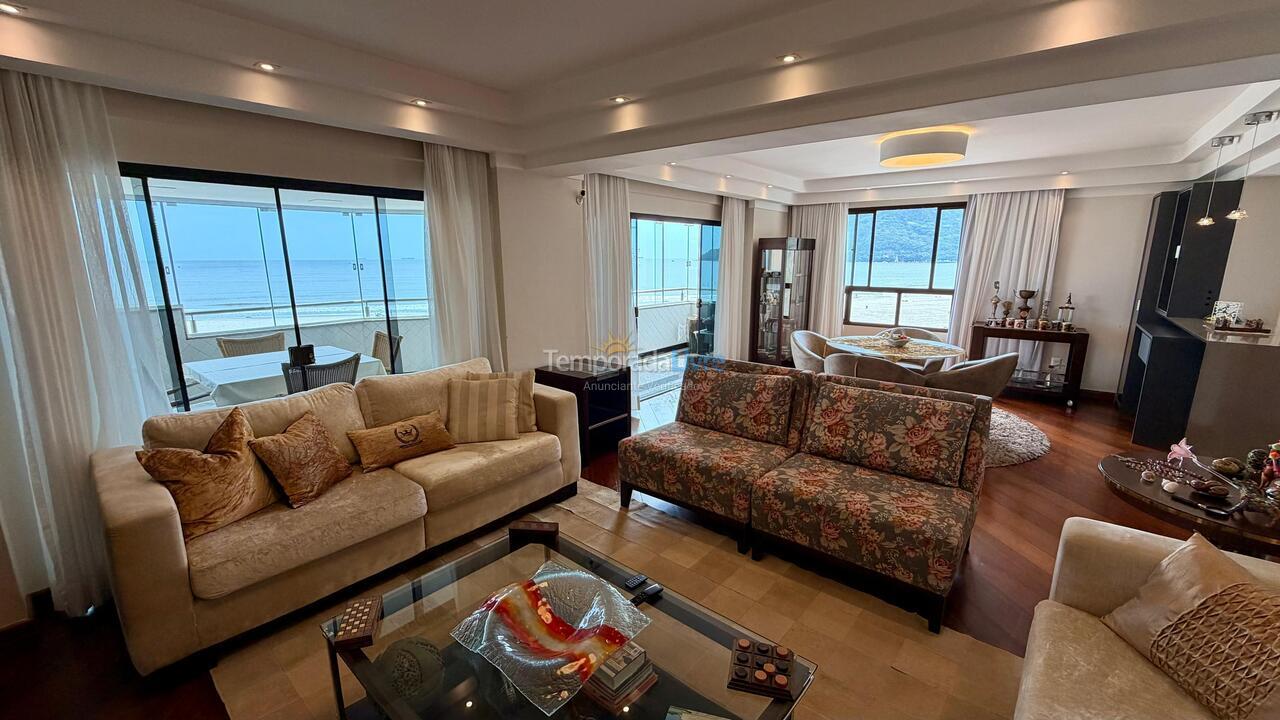 Apartamento para alquiler de vacaciones em Balneário Camboriú (Praia Central)