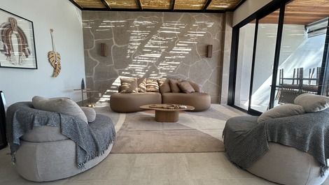 Casa de condomínio | Toque-Toque Pequeno