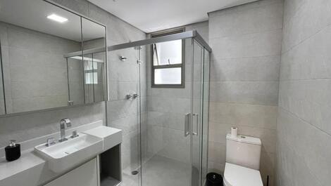 Apartamento Frontal ao MAR em BERTIOGA PREDIO NOVO