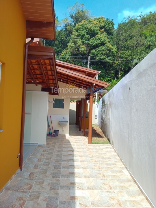 House for vacation rental in Ubatuba (Praia do Lázaro)