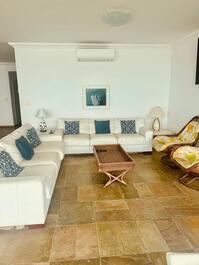 Apartamento de frente ao mar, até 12 pessoas! Para toda família!