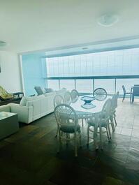 Apartamento de frente ao mar, até 12 pessoas! Para toda família!