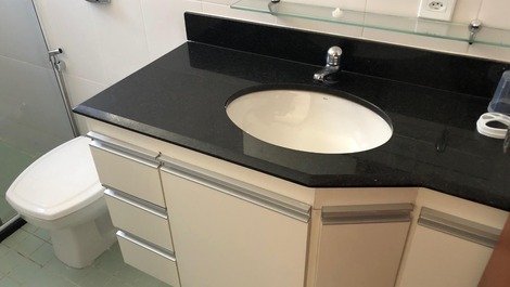 3 bedroom apartment with side sea view and 1 parking space