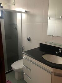 3 bedroom apartment with side sea view and 1 parking space