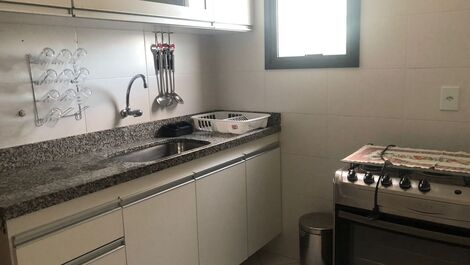 3 bedroom apartment with side sea view and 1 parking space