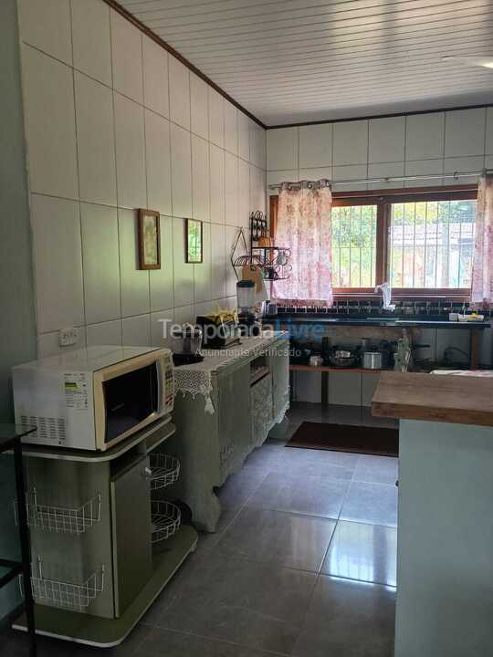 House for vacation rental in Ubatuba (Vila Rolim)