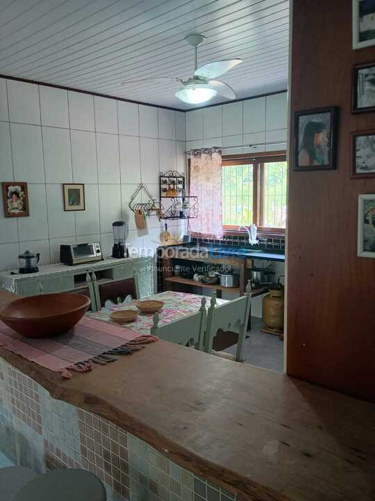 House for vacation rental in Ubatuba (Vila Rolim)