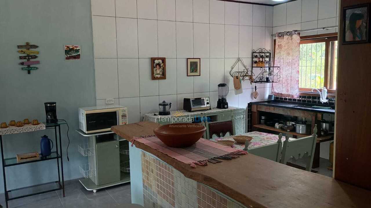 House for vacation rental in Ubatuba (Vila Rolim)