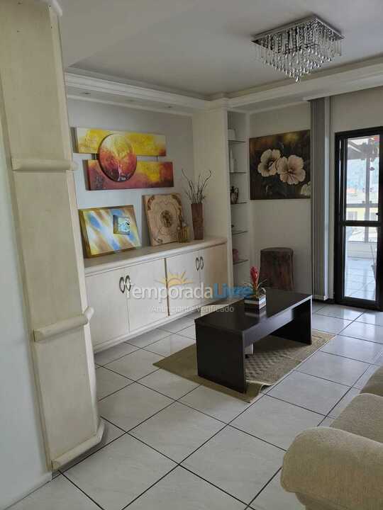 Apartamento para aluguel de temporada em Itapema (Meia Praia)