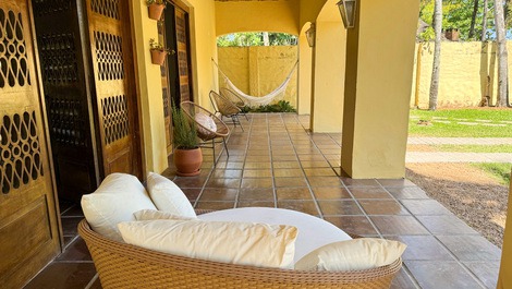 6-SUITE MANSION 150m FROM THE BEACH - PET FRIENDLY