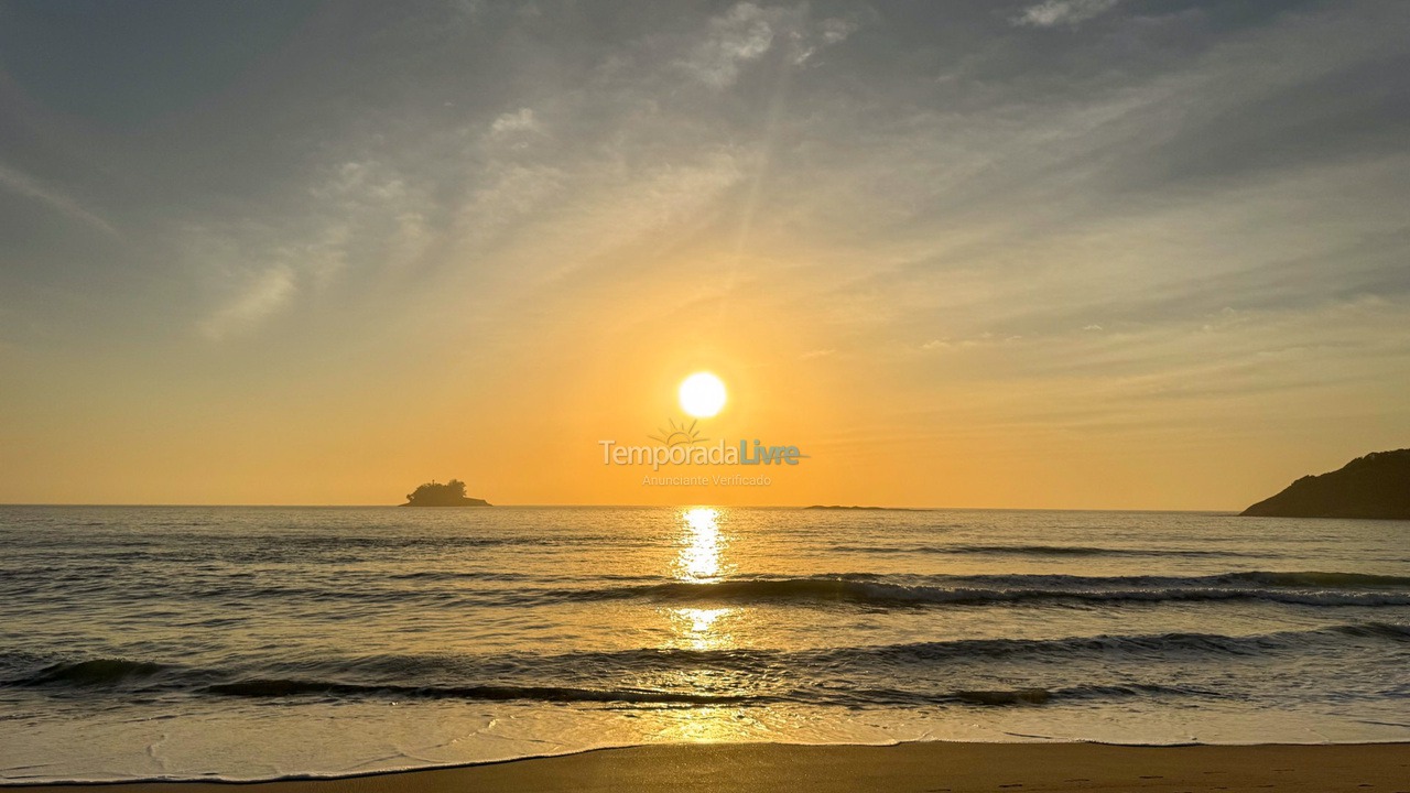 House for vacation rental in Guarujá (Praia do Pernambuco)