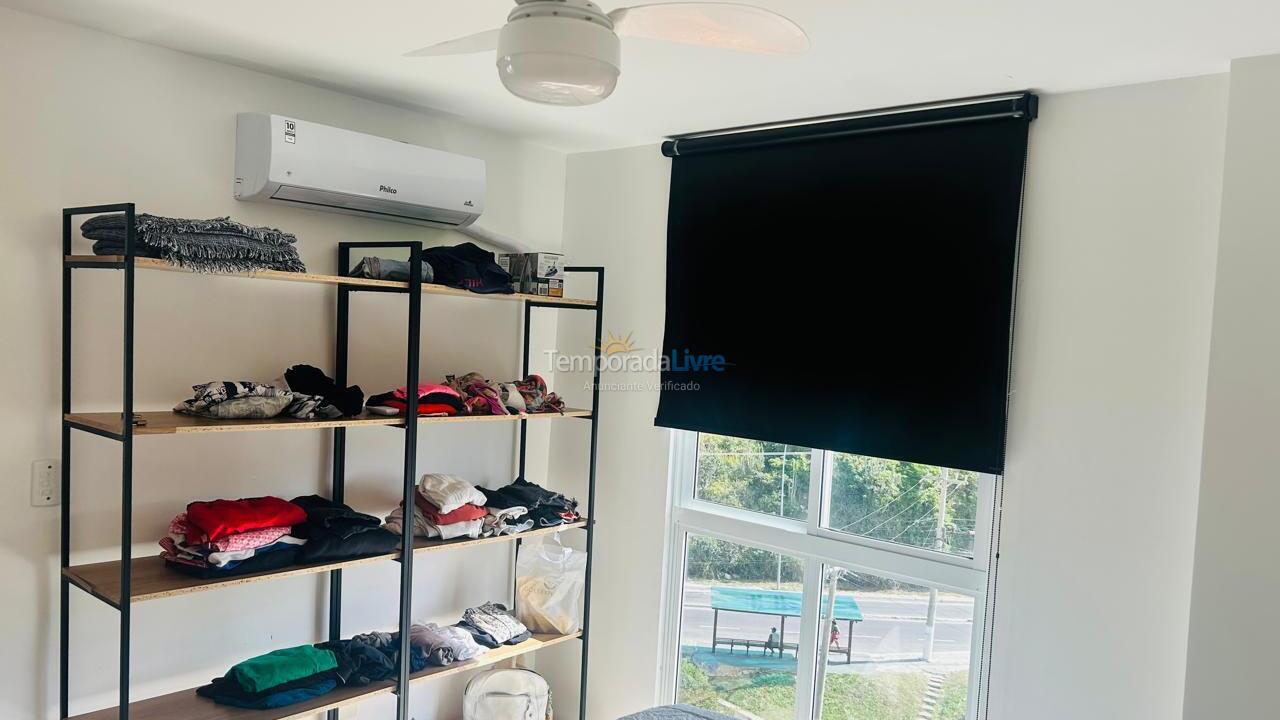 Apartamento para aluguel de temporada em Arraial do Cabo (Prainha)