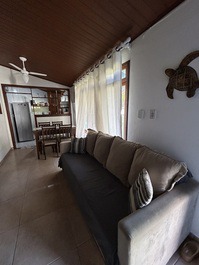 🌴 Chalé a 1 Minuto da Praia do Peró – Cabo Frio