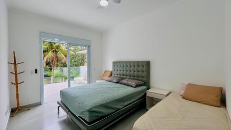 Hermosa casa a 150 m de la playa, 16 personas, Riviera São Lourenço - Bertioga