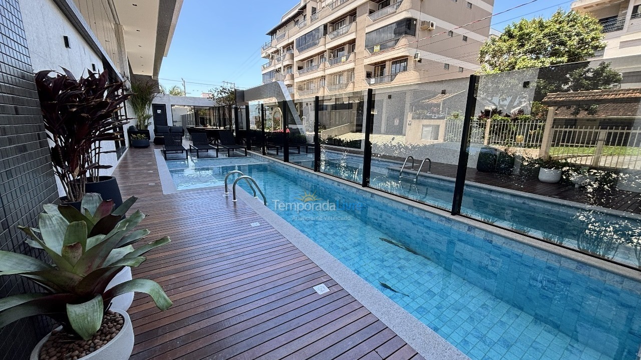 Apartamento para aluguel de temporada em Bombinhas (Bombas 115)