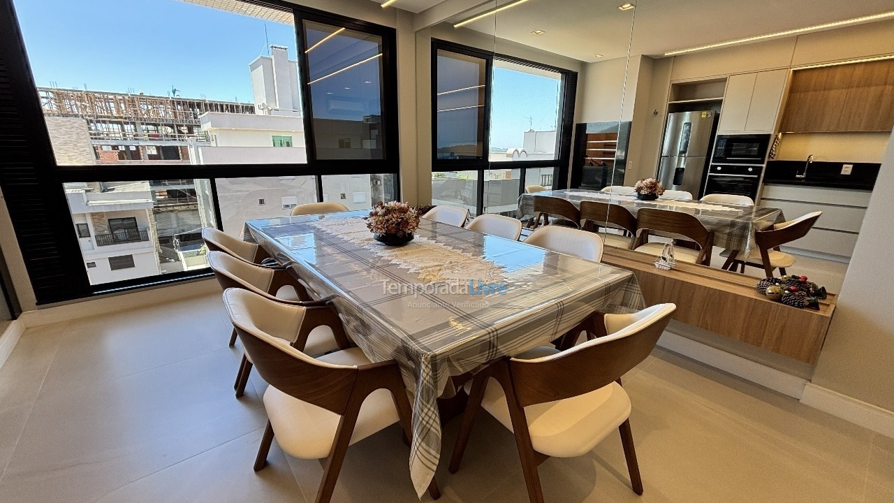 Apartamento para aluguel de temporada em Bombinhas (Bombas 115)