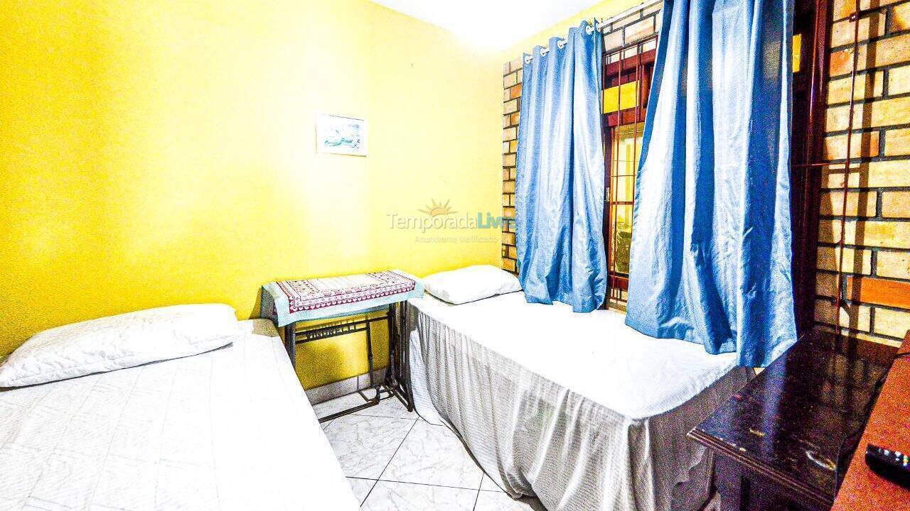 Casa para alquiler de vacaciones em Bombinhas (Bombinhas Centro)